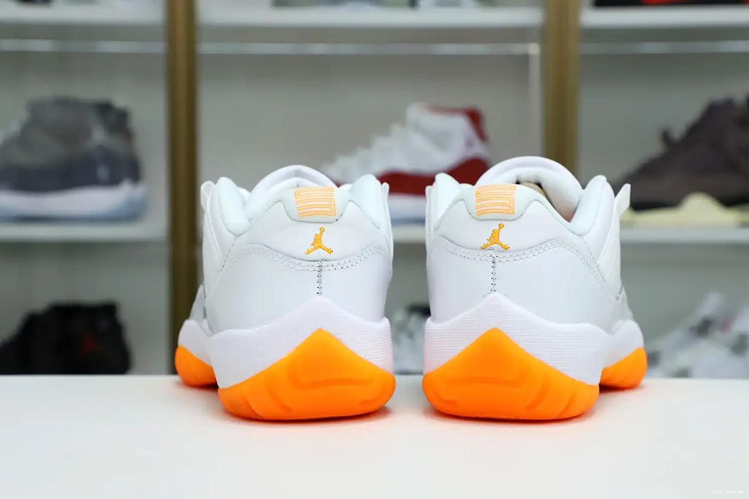 CITRUS' Kimikick RETRO 11 AIR 'BRIGHT LOW JORDAN WMNS 0813